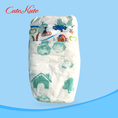 Le duvet infantile de couches-culottes de bébé de Patapon réduisent en pulpe les couches-culottes nouveau-nées durant la nuit ultra minces