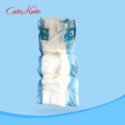 Le duvet infantile de couches-culottes de bébé de Patapon réduisent en pulpe les couches-culottes nouveau-nées durant la nuit ultra minces