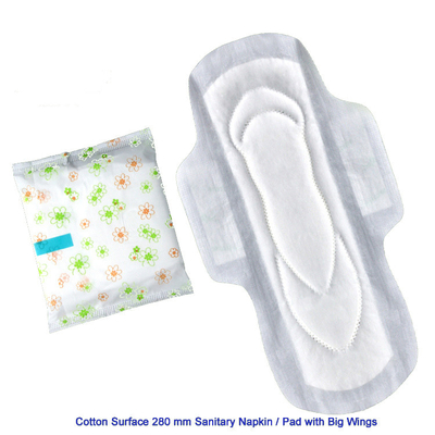 la serviette hygiénique régulière de 150mm Sofy capitonne l'enveloppe individuelle de coton de feuille blanche de dessus